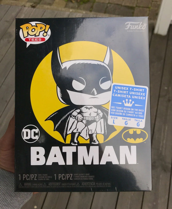 Funko Pop Batman First Appearance Batman Figure & T-Shirt Box Set