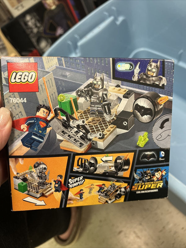 LEGO Clash of the Heroes 76044 (RETIRED)