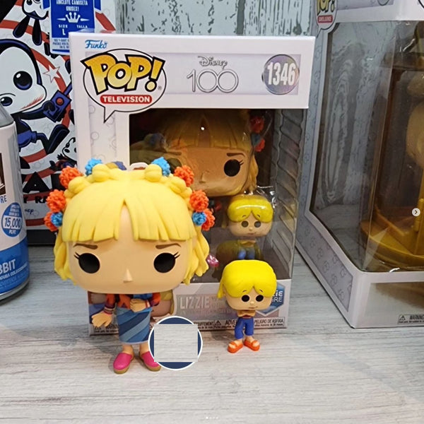 Funko Pop Television : Lizzie McGuire -  Lizzie with Monologue Lizzie (Disney 100)