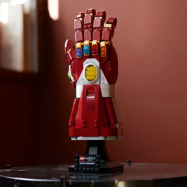 LEGO Marvel Nano Gauntlet, Iron Man with Infinity Stones, 76223