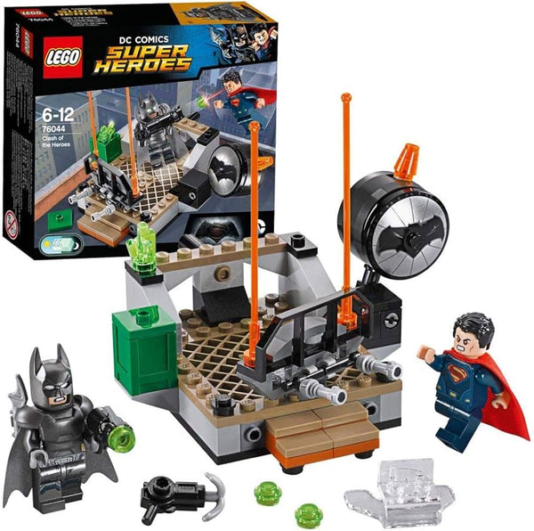 LEGO Clash of the Heroes 76044 (RETIRED)